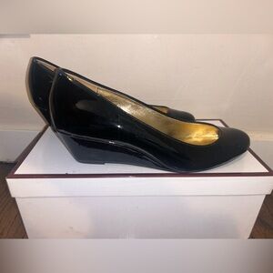 Makayla Soft Patent Coach Vintage Heels